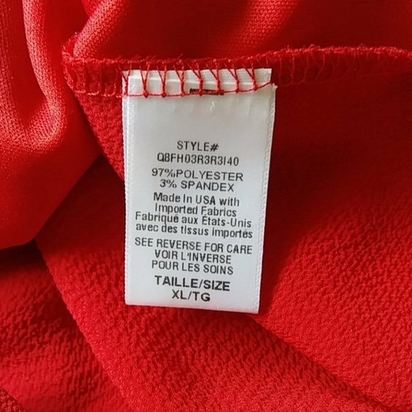 🆕GUESS Red RUFFLED WRAP TOP - Picture 7 of 7